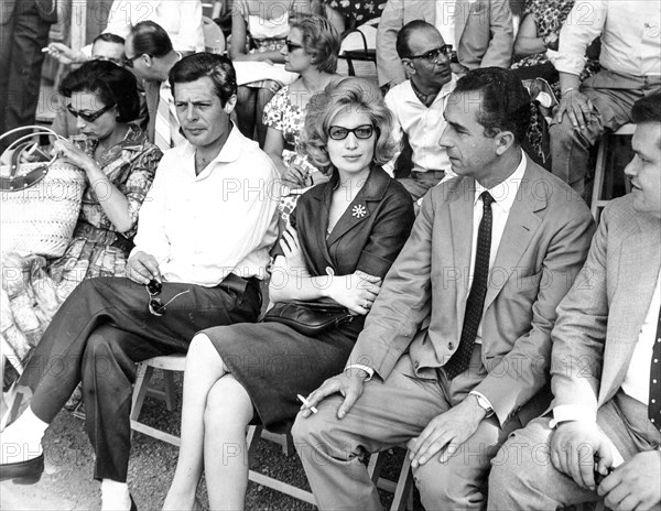 Marcello Mastroianni, Monica Vitti, Michelangelo Antonioni and Piero Zuffi.