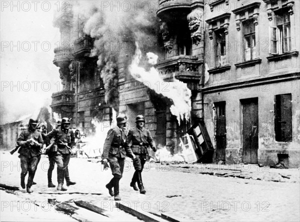 German Troops During The Capture Of Leningrad.