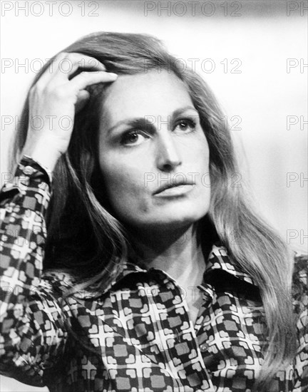 Dalida, 1975