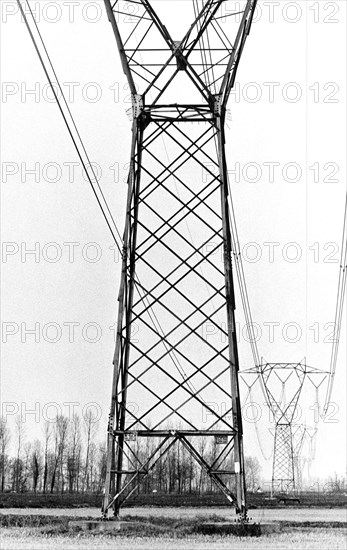 Pylons, italy, 70's