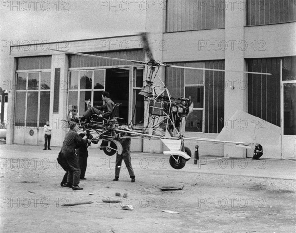 Geneva, 1967, constructor has developed a new flying machine