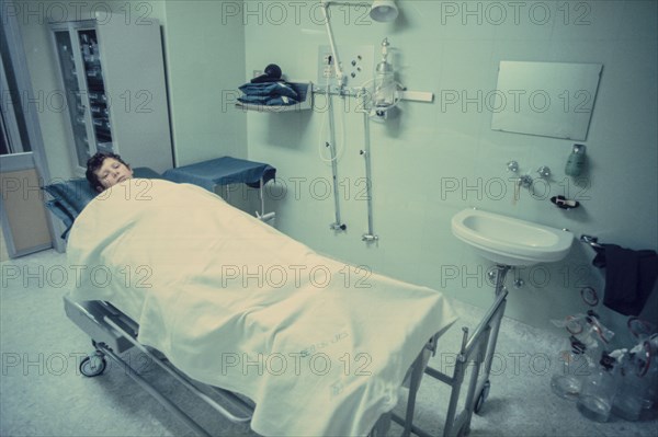 Children  in a hospital room, 70's