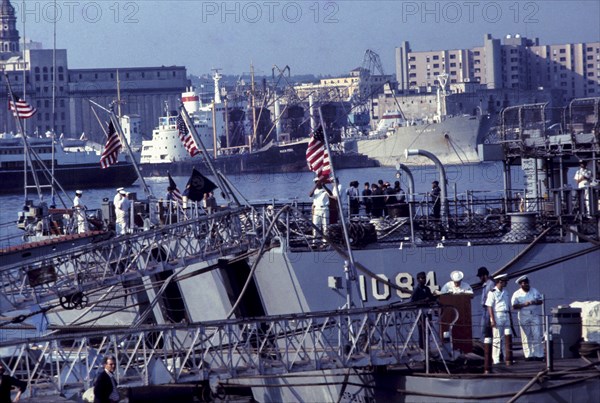 American warship, and american soldiers, naples, italy