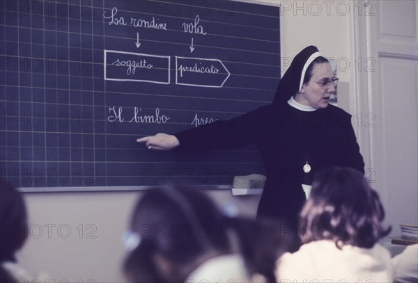 Primary school, italian grammar lesson, 70's