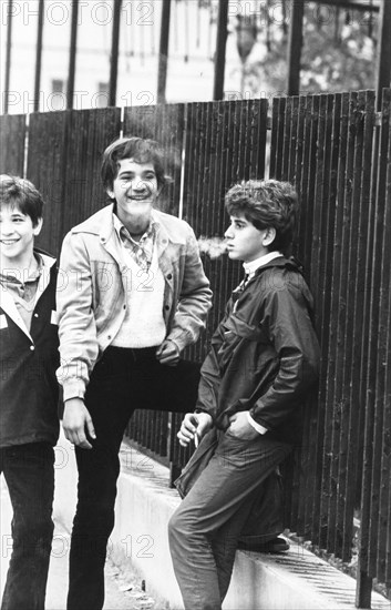 Teenagers smoking, 70's