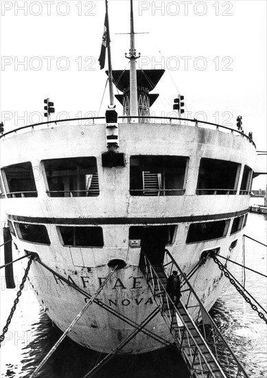 SS raffaello was an italian ocean liner built in the early 1960s for Italian Line by the cantieri riuniti dell'adriatico