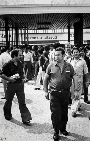 Workers of alfasud, naples, italy, 80's