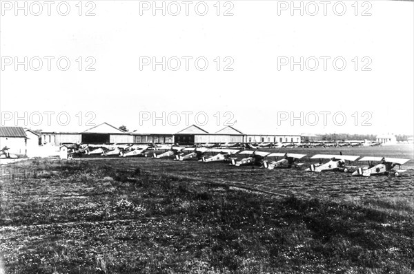 Airport of Treviso with fighter airplanes in line, 1916