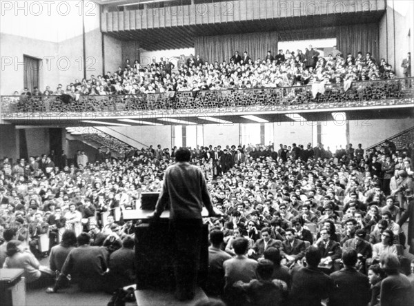 University assembly on the case la zanzara, milan 1966