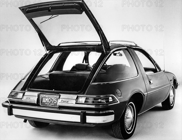 Amc pacer, american motors coroporation, 70s