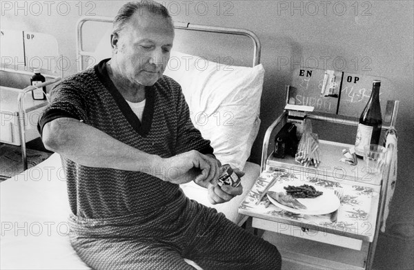 Patient of the niguarda hospital eats cans for the strike of nurses, milan 70