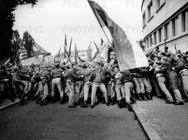 The yogurt revolution, anti-bureaucratic revolution, novi sad, 1988