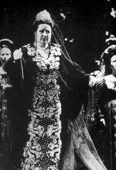 Montserrat caballe in semiramide, rossini