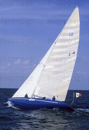 Azzurra, 1983