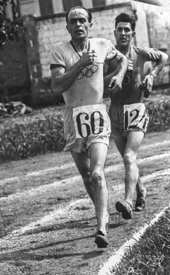 Ugo frigerio, Olympic gold medal in 1920 for the march