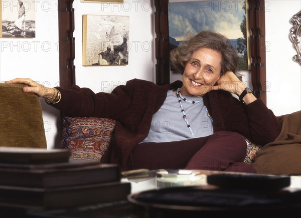 Rosetta loy, italian writer 90s