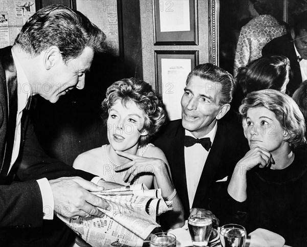 Jean pierre aumont, betsy von furstenberg, michael rennie, barbara bel geddes, new york 1961