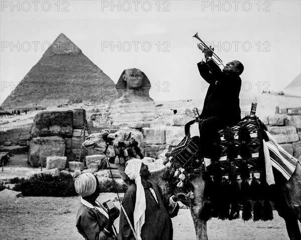 Louis armstrong, egypt 1961