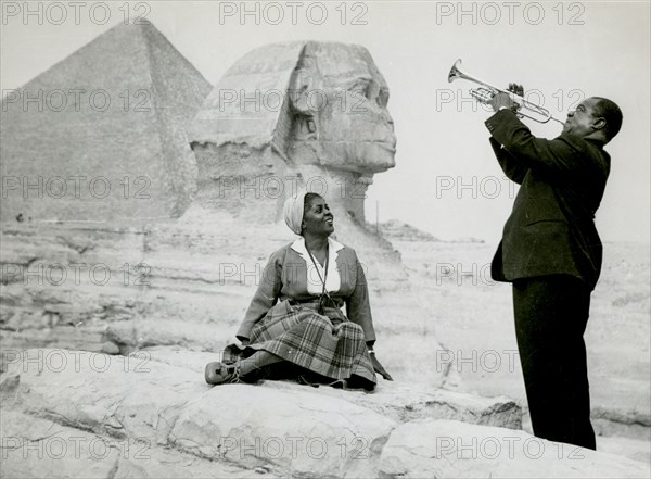 Louis armstrong and wife, egypt 1961
