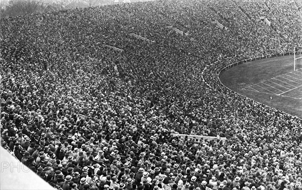 Crowd At Harvard-Yale Game