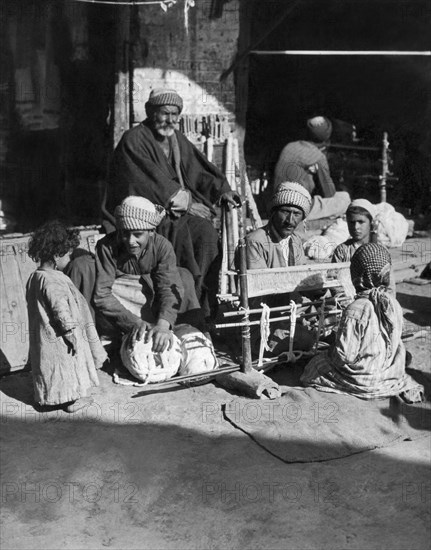 Family Working In Baghdad