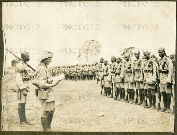 K.A.R. gunners in Mozambique, WW1