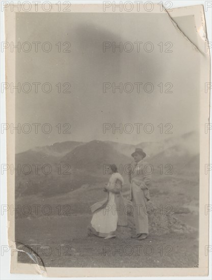 Nawabzadu Khan Abdel Salim-Khan and Begum Khan, Kashmir