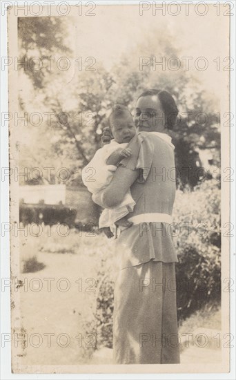 Ghairat Hyat Khan with his governess Mrs Lawrence