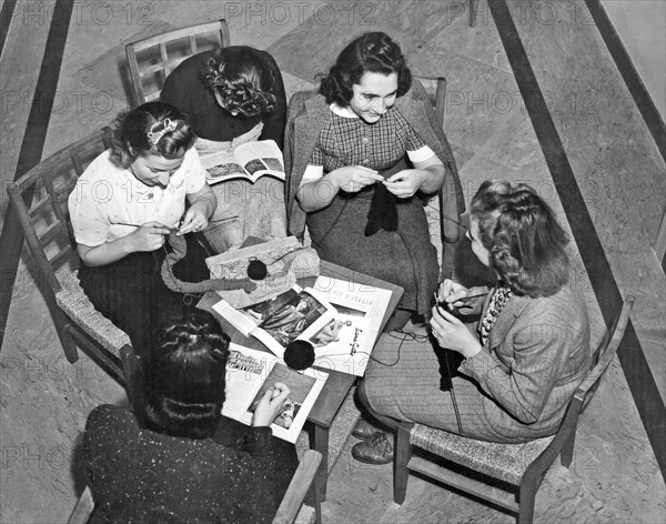 Columbia Students Knitting