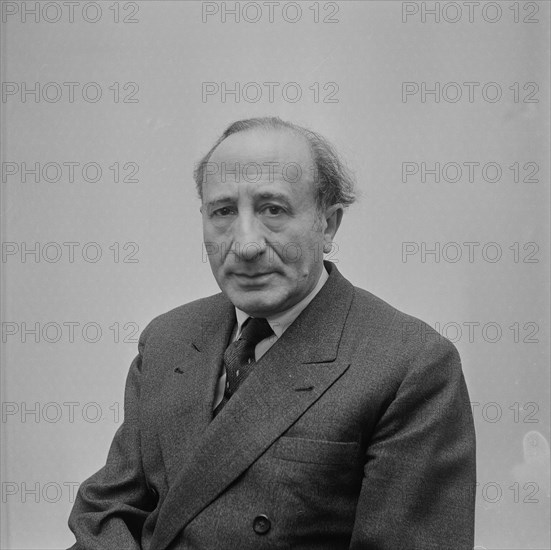 Yeshayahu Aviad, israeli envoyee in Berne, ca. 1950.