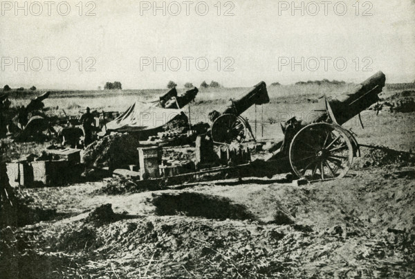 This photo, dating to before 1922, relates to World War I. The caption reads: Heavy guns at Chateau-Thierry made victory possible.