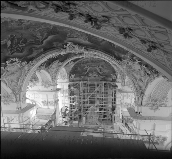 Renovation in the cathedral of St. Gallen 1965.
