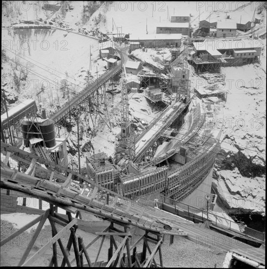 Sambuco dam, building site 1955.