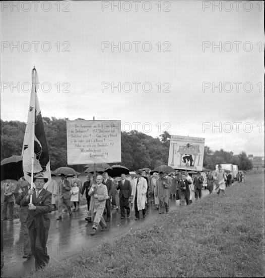 Banner, Protest against construction of hydroelectric power station; 1952.