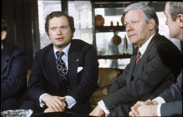 King Carl Gustaf with Federal Chancellor Helmut Schmidt.