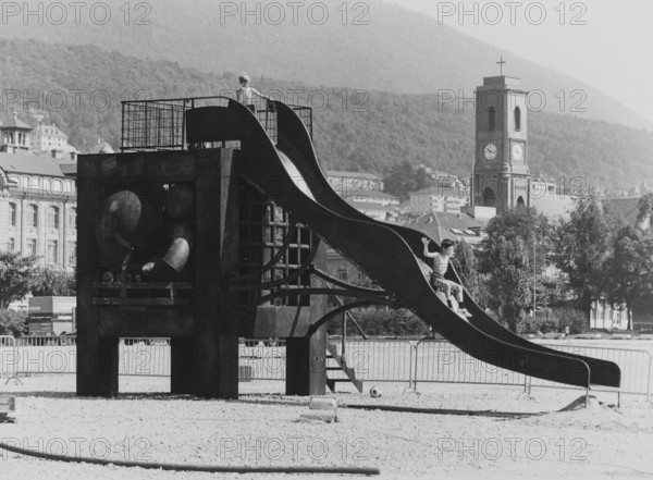 Bernhard Luginbuhl: Monsterschau in Neuchatel 1973.