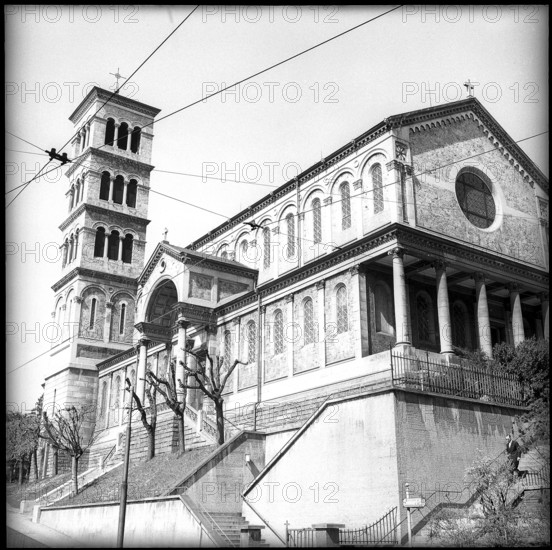 Liebfrauenkirche in Zurich 1958.