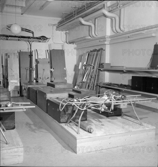 Rescue equipment, medical service station, Zurich 1940.