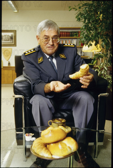Jean-Rodolphe Christen having breakfast 1995.