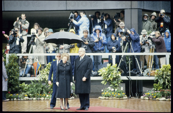 Margaret Thatcher and Helmut Kohl, summit conference in Bonn 1985.