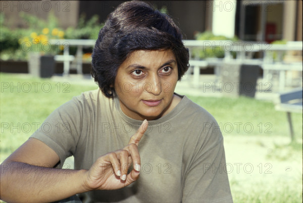Ma An and Sheela, former follower of Bhagwan, 1987.