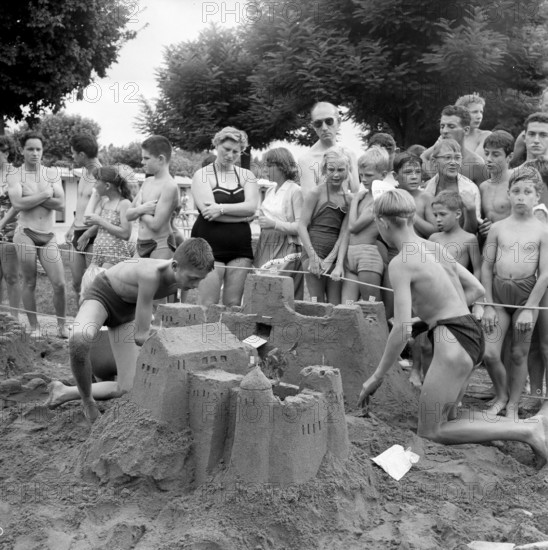 Competition for the most beautiful sandcastle; Geneva 1956.