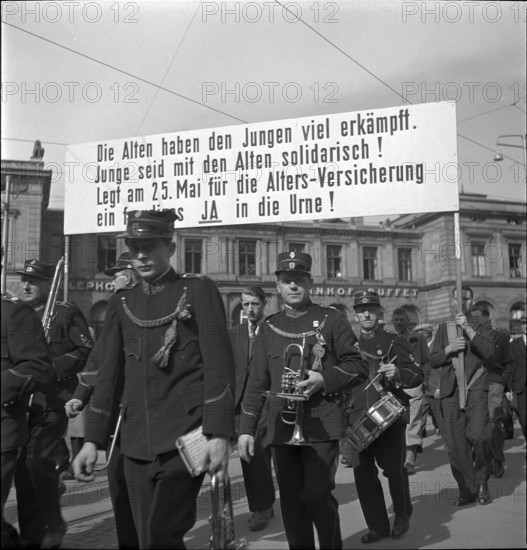 Brass band at May Day rallies, Zurich 1941.