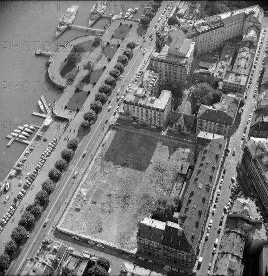 Geneva, aerial view; 1971.