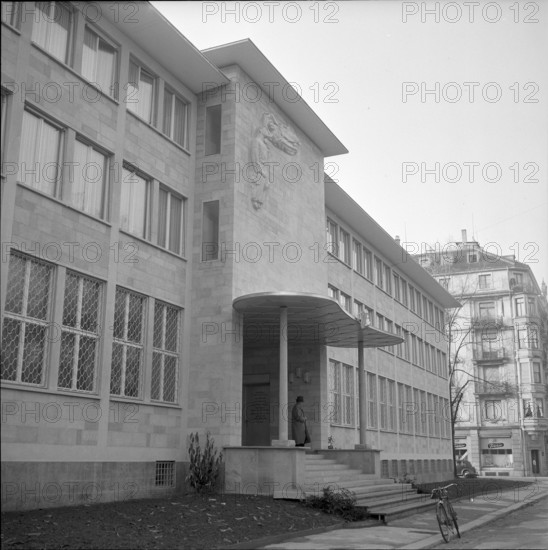 Zentral library Lucerne; 1951.