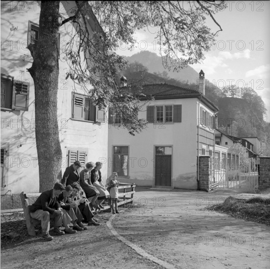 Wollen blanket factory on strike in Sils-Albula, 1952.