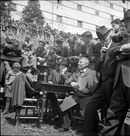 Voters meeting Disentis 1941.
