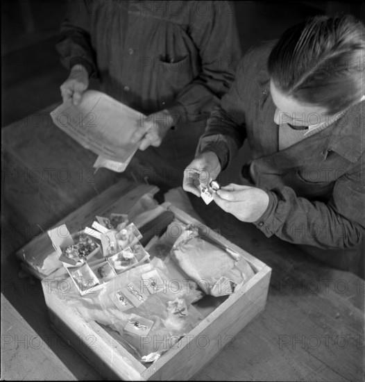 Precious metal control; quality control; 1944.