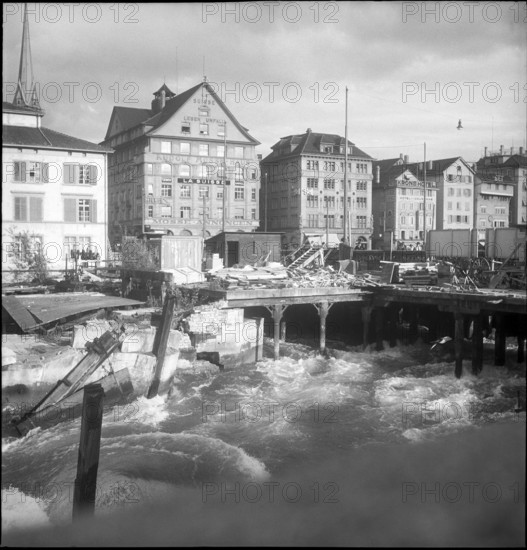 Reconstruction of the Limmatquai, 1950.