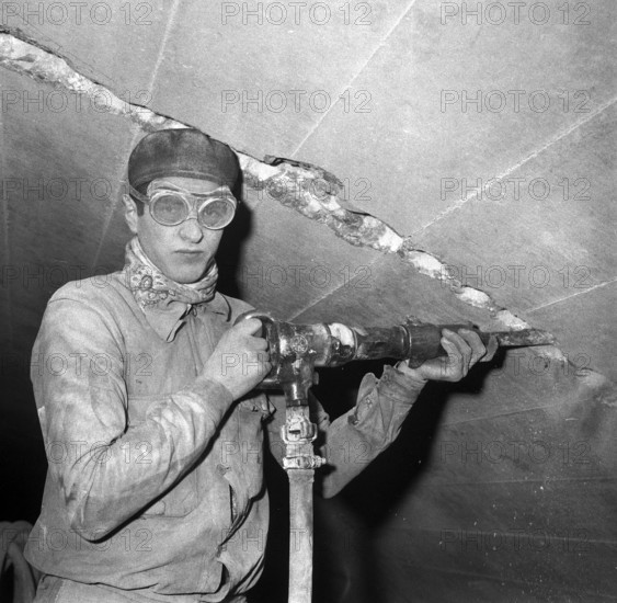 Railway tunnel Kerenzerberg under construction, 1957-1961.